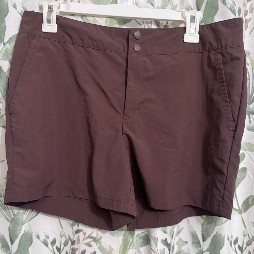 Eddie Bauer Brown Shorts ~3” inseam